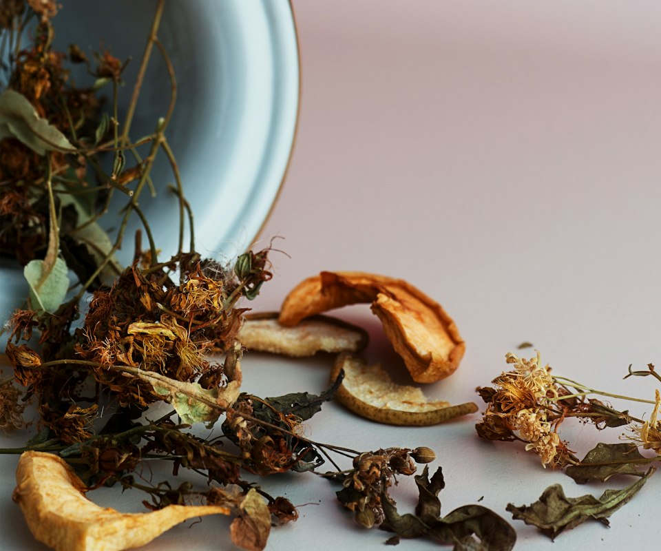 Mint herb for breathing comfort